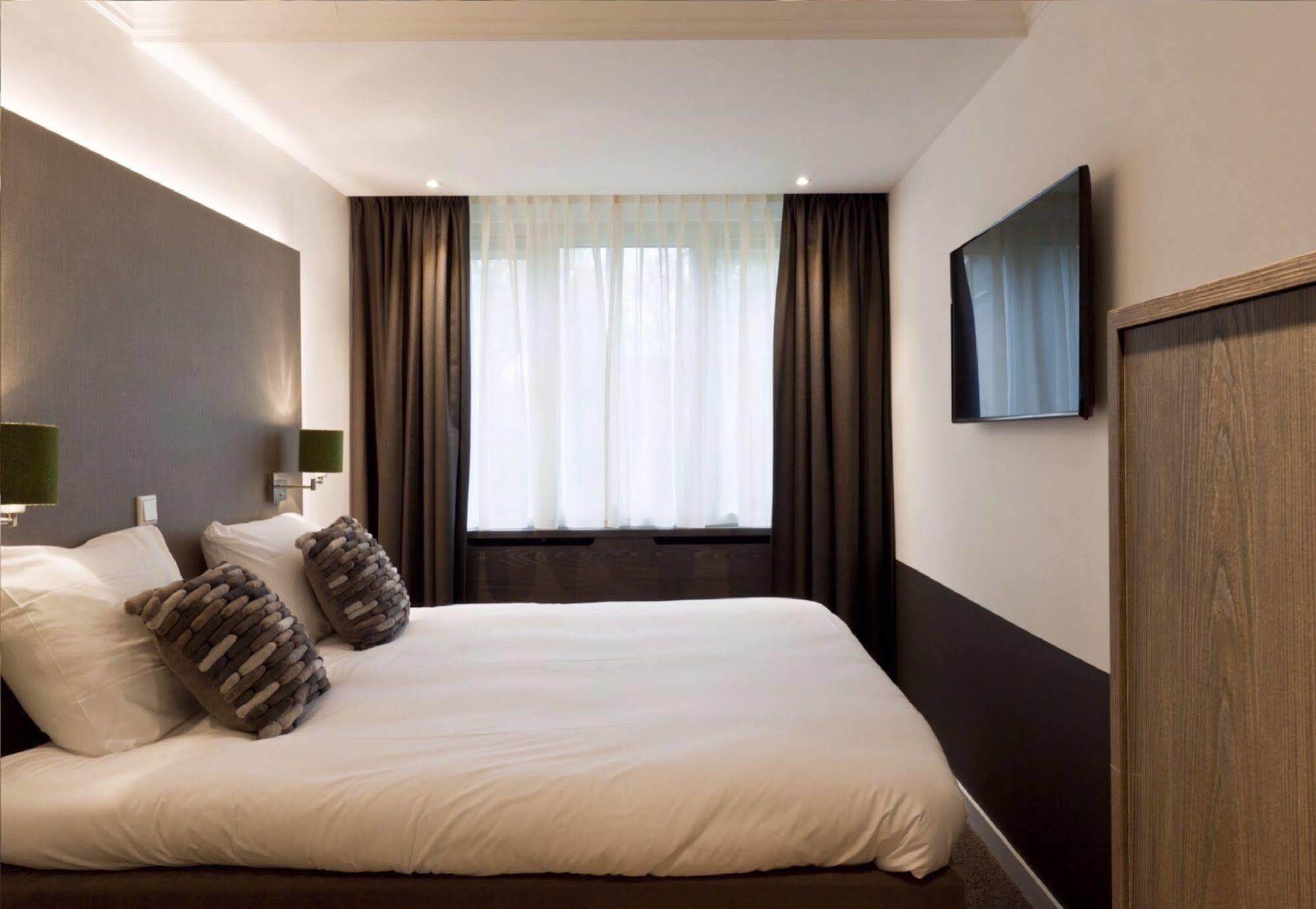 Hotel De Leijhof โอสเตอร์ไวก์ ภายนอก รูปภาพ